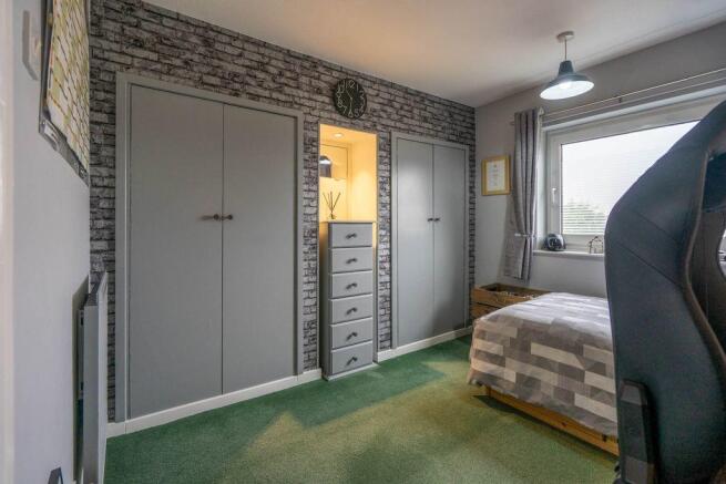 Bedroom 2 (Double)