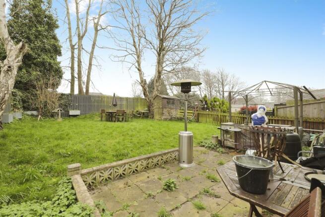 2 bed Semi-Detached for sale Image 5