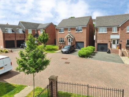 Clos Benallt Fawr, Fforest, Pontarddulais, Swansea, Carmarthenshire, SA4 0TQ
