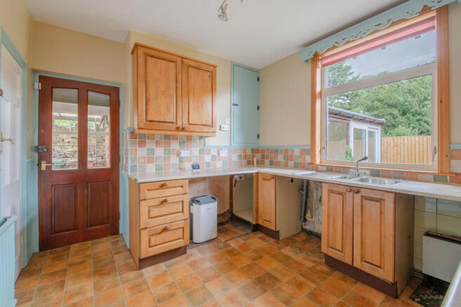 3 bed Detached for sale Image 2
