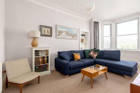 22 (2F1) Dalkeith Road, Newington, Edinburgh, EH16 5BS