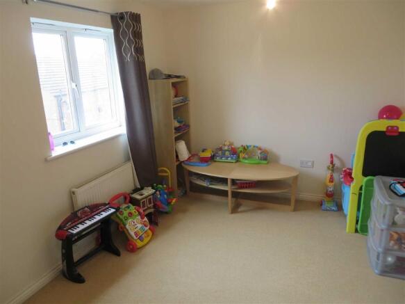BEDROOM 4 (REAR)