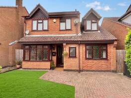 5, Hallfields, Atherstone CV9 3PN