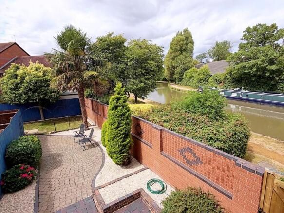 Canal Setting