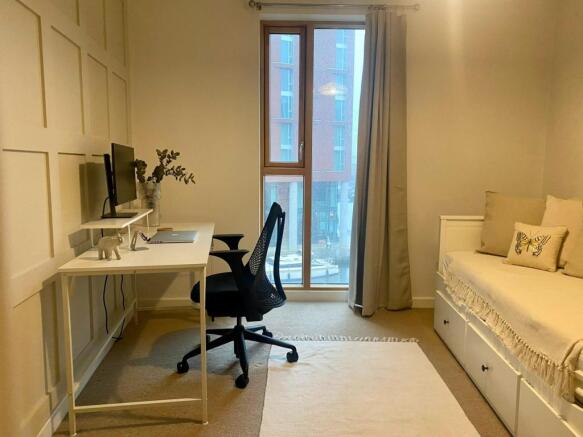 Photo 8