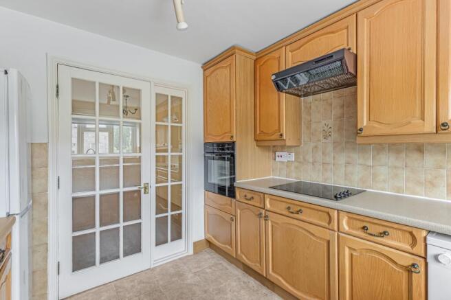 2 bed Flat for sale Image 9