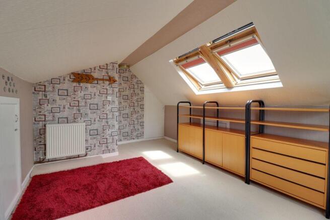 Bedroom 5 (Double)