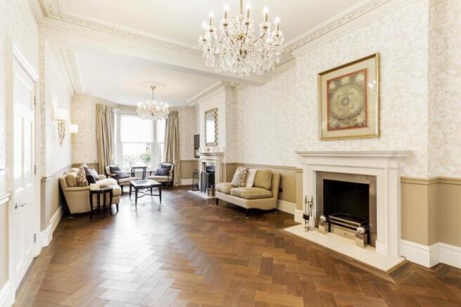 Burlington Gardens, W4 - FOR SALE