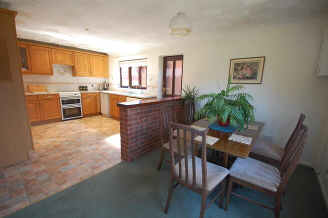 Kitchen diner