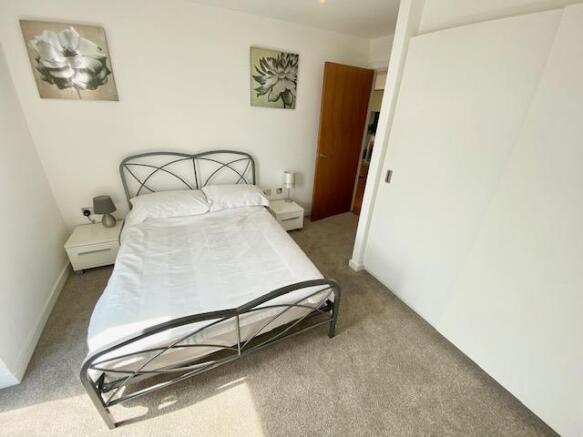 1 bed Flat to rent Image 7
