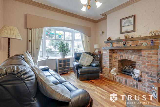 4 bed Semi-Detached for sale Image 8