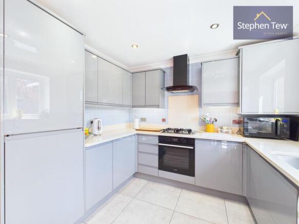 Kitchen/Dining Area