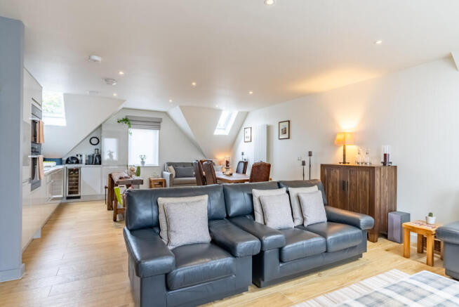 Apartment in Hertfordshire - More