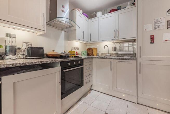 Apartment in Camden - View 4