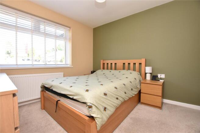 2 bed Bungalow for sale Image 7