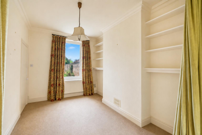 3 bed Terraced for sale Image 6