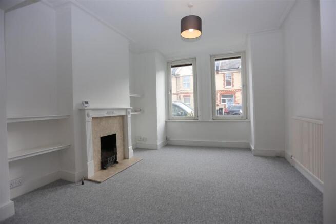 162 ST LEONARDS AVENUE (19).JPG