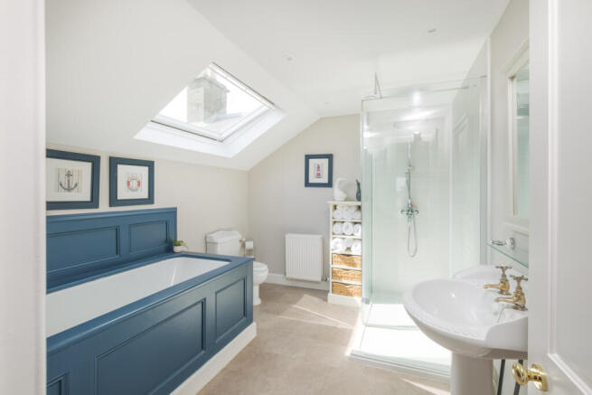 Ensuite Bathroom