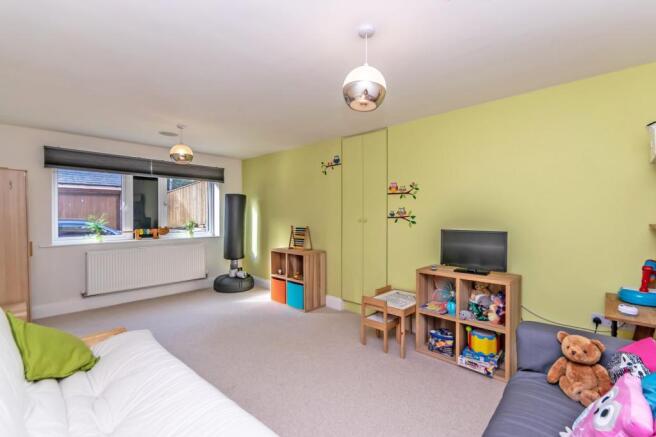 Play/Family Room