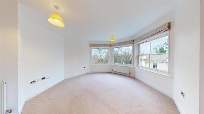St Julians Crescent 11 Living Area.jpg