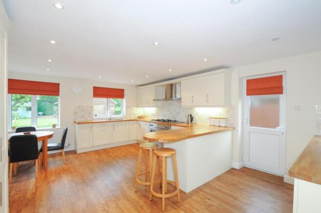Kitchen/Breakfast