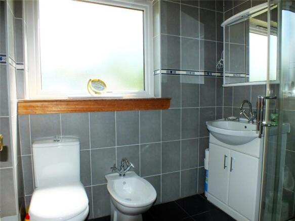 Lower Shower Room