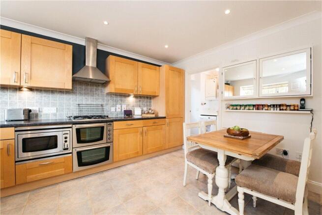 Kitchen/Breakfast Rm
