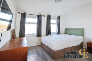 25, Fern Hill Road, Merlins Bridge, Haverfordwest SA61 1LE