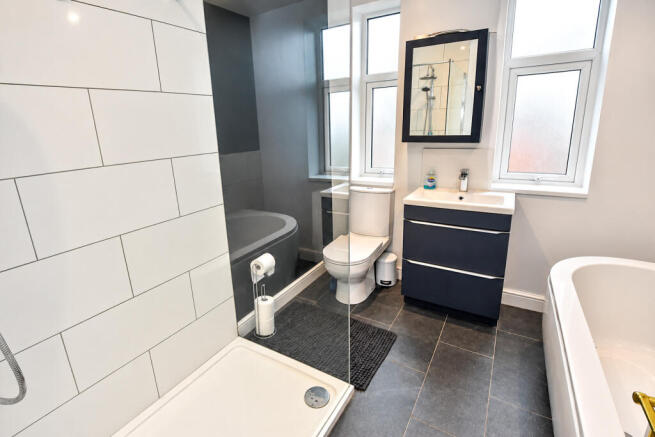 Rowan Avenue, Urmston, Manchester, M41 0UX photo 4
