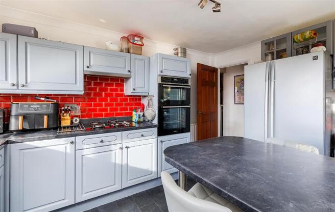 Kitchen 1