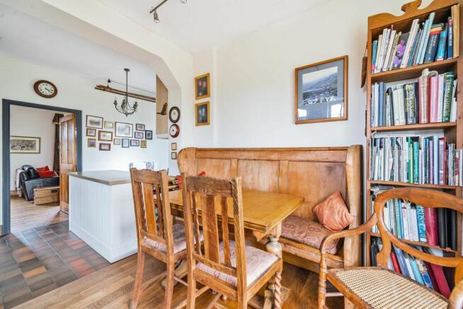 Dining Room (2)