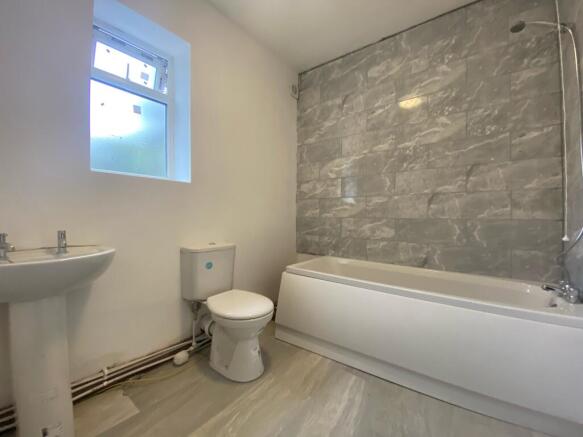 1 bed Flat to rent Image 5