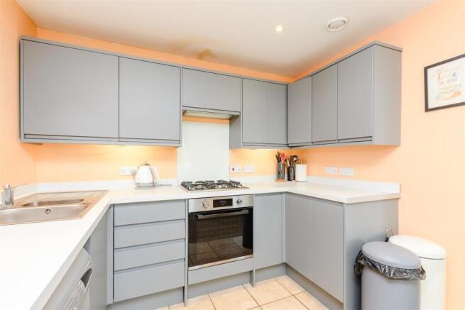 Lounge/Kitchen