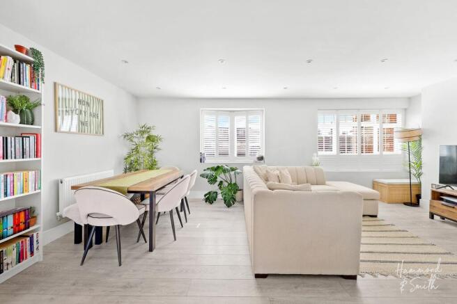 Lounge / Kitchen / Diner