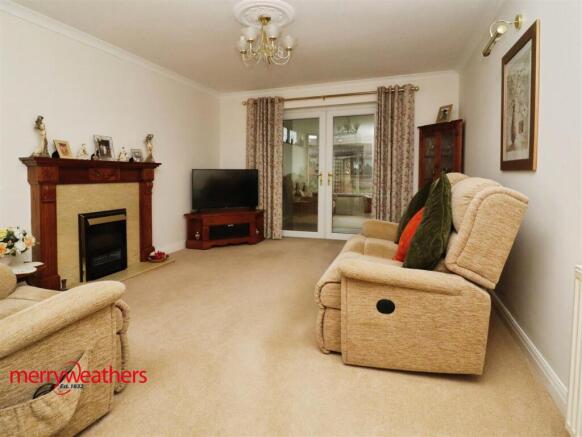 Radford Close, Ravenfield, Rotherham. S65 4LD photo 4
