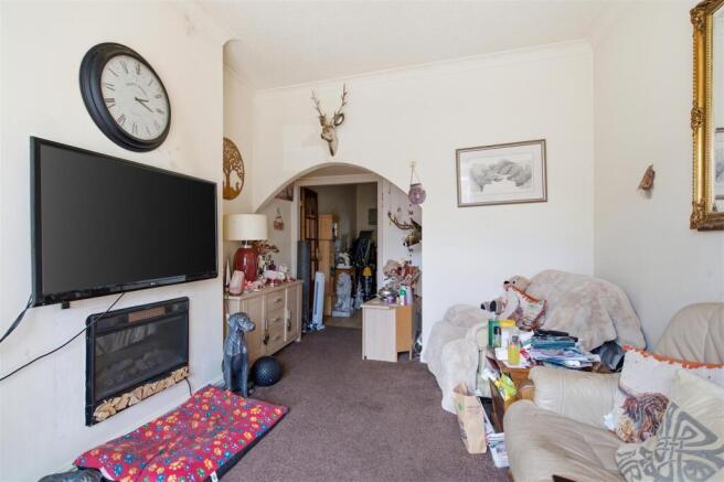 2 bed Terraced for sale Image 7