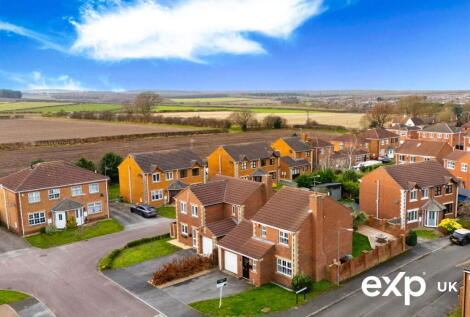 Brocklehurst Drive, Edwinstowe, NG21 9JW