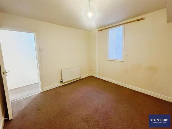 2 bed Apartment for sale Image 7