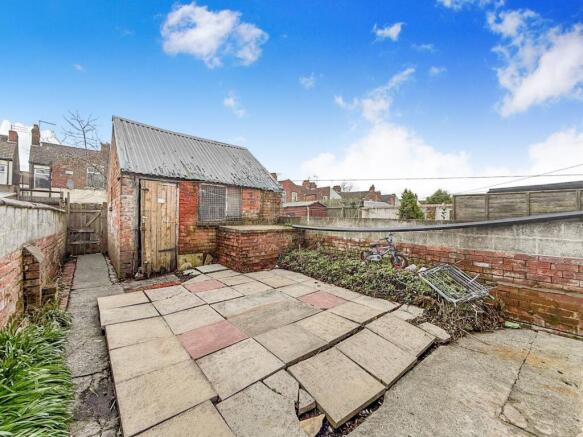 4 bed Block of Apartments for sale Image 6