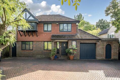 Woodfield Rise, Bushey