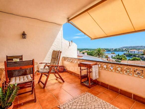 Apartment with sea views in Santa Ana, Es Castell