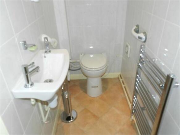 Photo 10