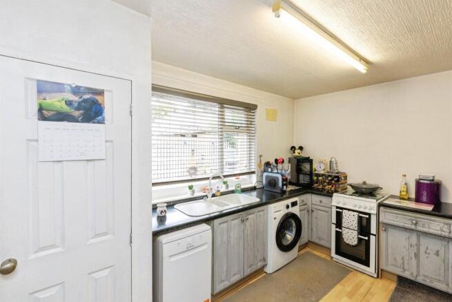 3 bed End of Terrace for sale Image 5