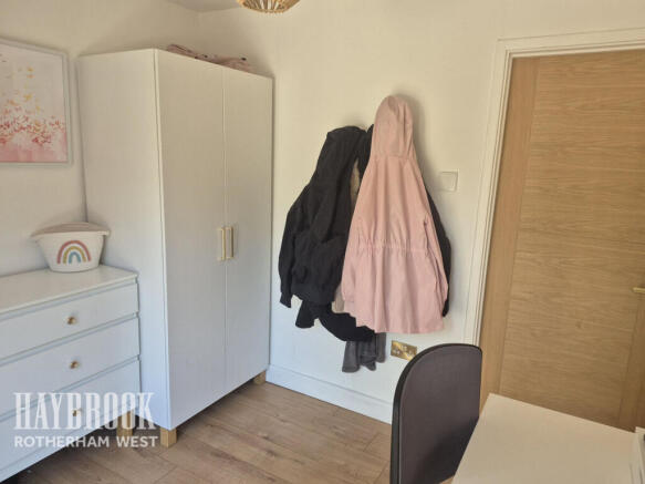2 bed Bungalow for sale Image 11