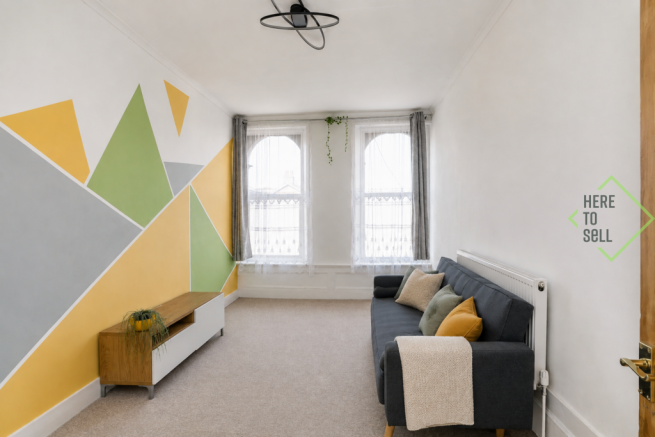 Turnpike Lane, London, N8 - Reception