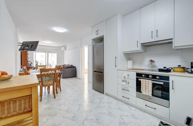 Lounge Kitchen...