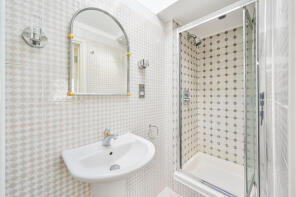 9, Strathearn Place, London W2 2NH