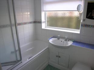 BATHROOM: