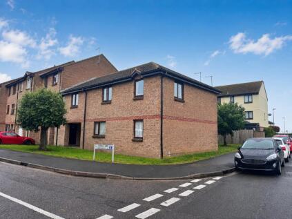 Royal Way, Starcross, EX6