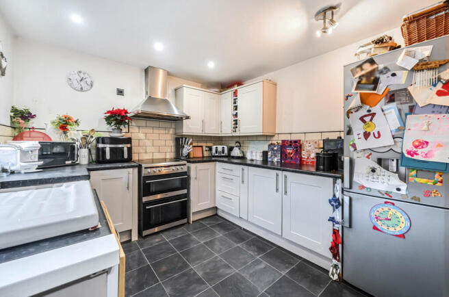 1388388-10-69398b...